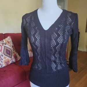 VTG Marciano Black V-Neck Sweater with Intricate Knit Design